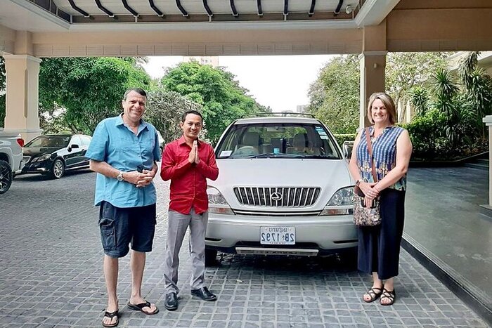 Private car from Ho Chi Minh city to Phnom Penh